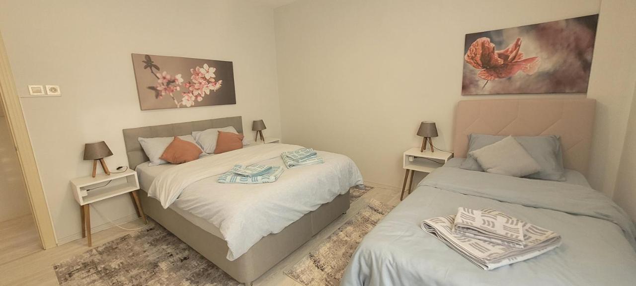 Family Apt For 7 People, 10 Min Walk To Taksim Square Daire